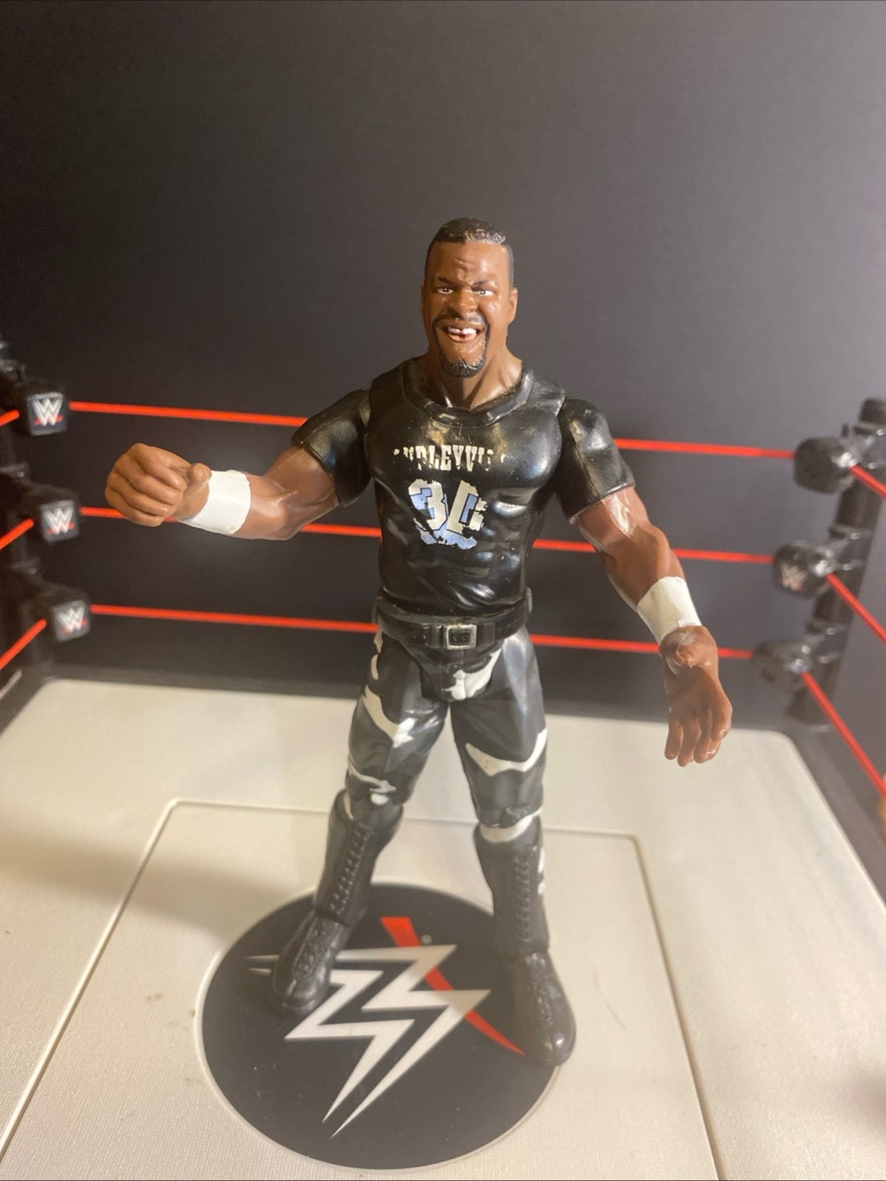 Jakks Pacific Devon D-Von Figure Titan Tron Live WWE Dudley Boyz Boys 1999 WWF